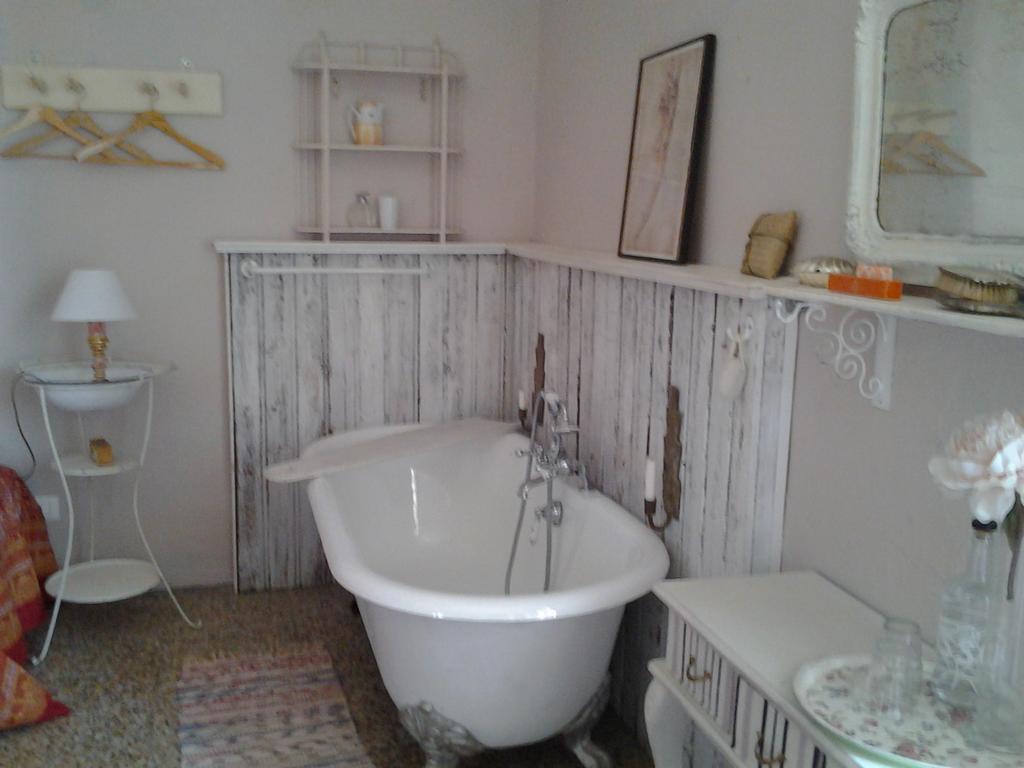 Casa Rosalie Bed and Breakfast Borgomaro Camera foto
