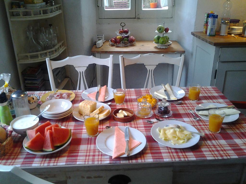 Casa Rosalie Bed and Breakfast Borgomaro Esterno foto